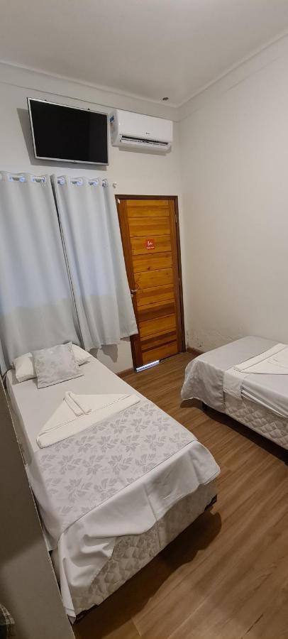 Hotel Veleiro Sao Sebastiao  Esterno foto