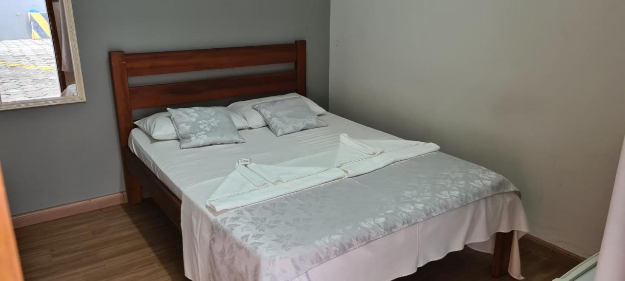 Hotel Veleiro Sao Sebastiao  Esterno foto