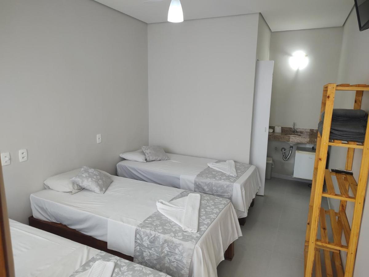 Hotel Veleiro Sao Sebastiao  Esterno foto